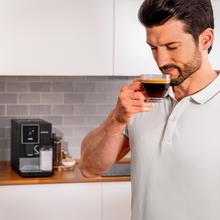 Black Silver Cafetera superautomática compacta con 19 bares