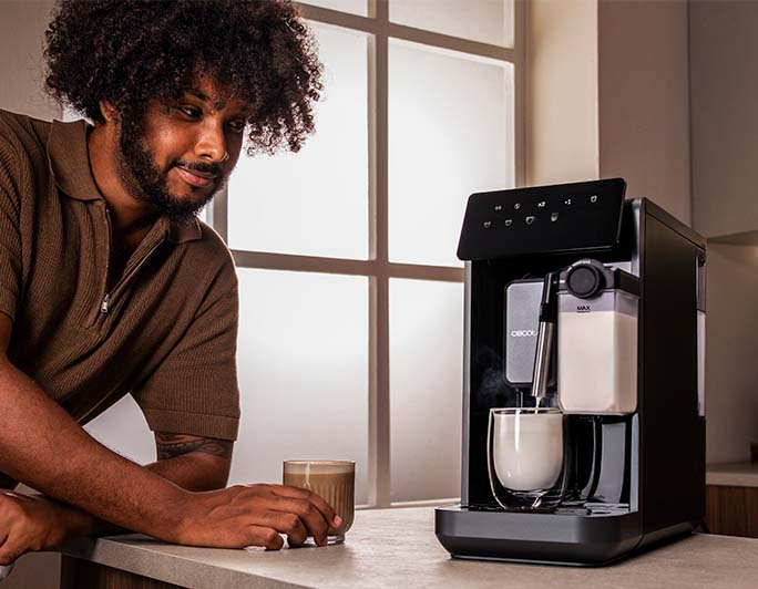 Lungo Latte Cafetera automática con unidad de procesado de 20 g